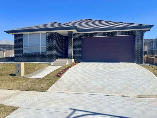 House For Rent in Newcastle-Maitland, New South Wales