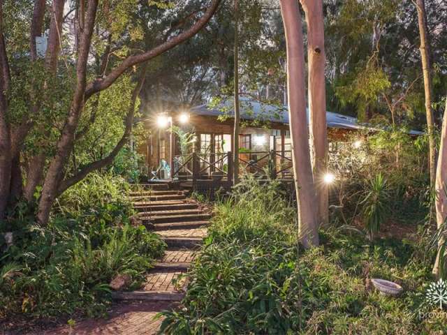 House For Sale in Shire Of Mundaring, Western Australia