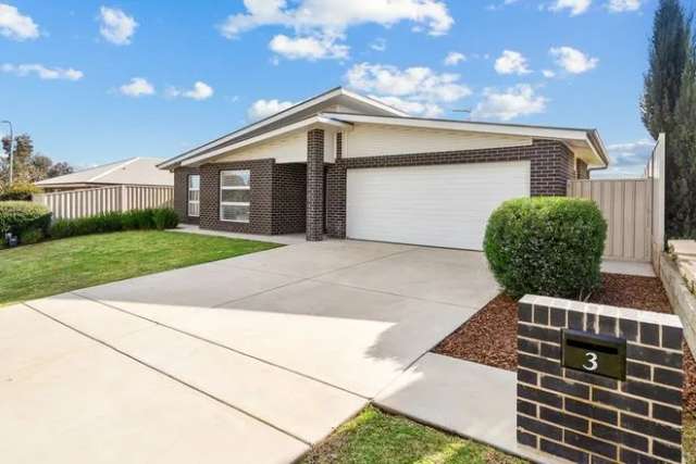 House For Sale in Wagga Wagga City Council, New South Wales