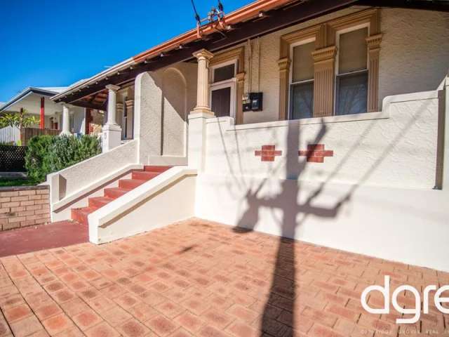 House For Rent in Fremantle, Western Australia