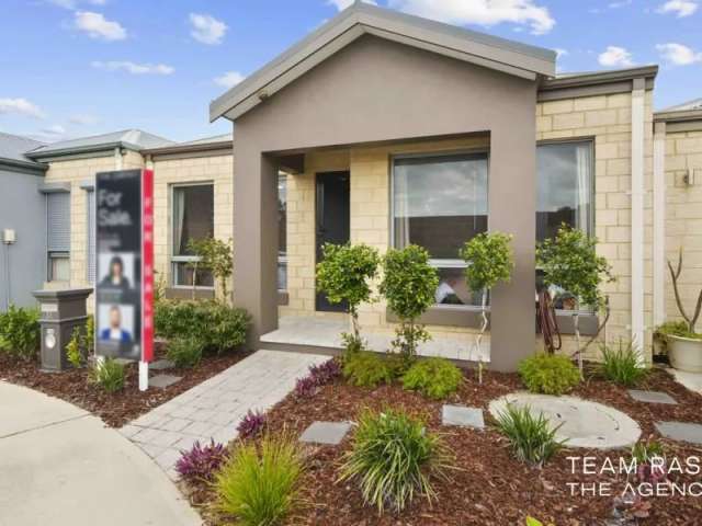 House For Sale in City of Swan, Western Australia