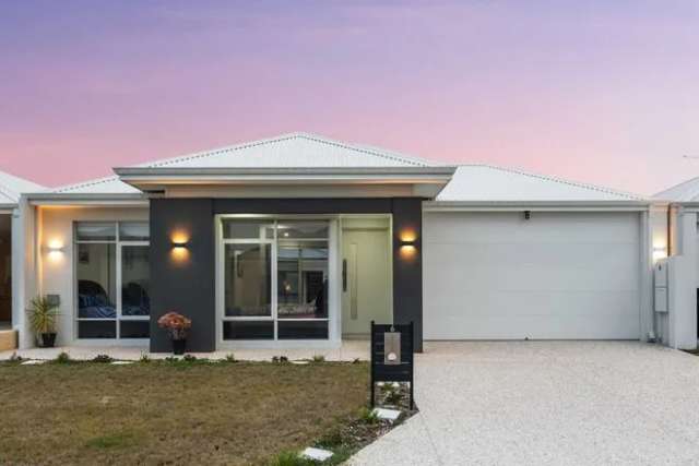 House For Sale in City of Swan, Western Australia