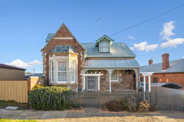 House For Sale in Goulburn, New South Wales