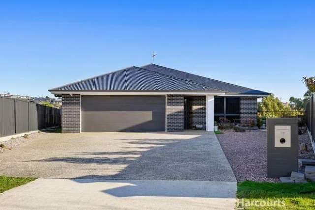 House For Sale in Burnie, Tasmania