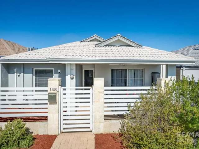 Villa For Sale in City of Wanneroo, Western Australia