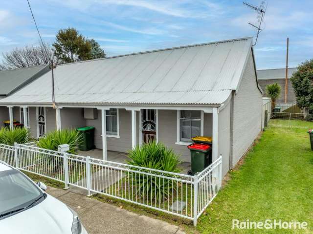 House For Sale in Goulburn, New South Wales