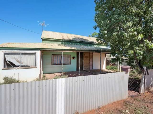 House For Sale in Boulder, Western Australia