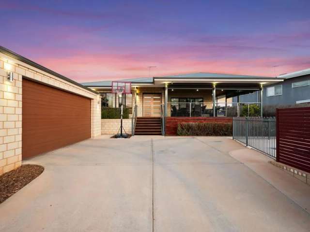 House For Sale in Kalgoorlie, Western Australia