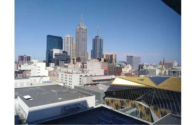 Rent 2 bedroom apartment in Melbourne