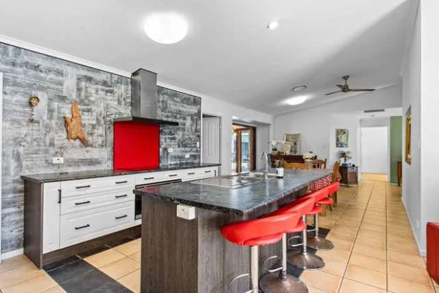 House For Sale in Hervey Bay, Queensland