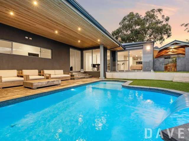 House For Sale in Joondalup, Western Australia