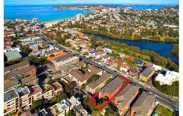 Rent 2 bedroom apartment in Queenscliff