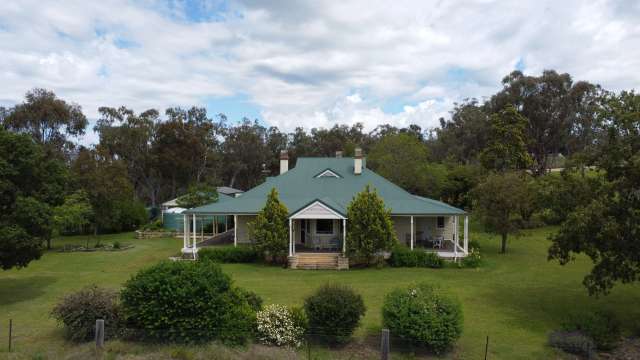 '19th Century Stately Home on Acreage'