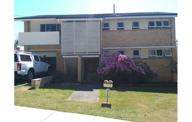 Rent 3 bedroom apartment in INDOOROOPILLY