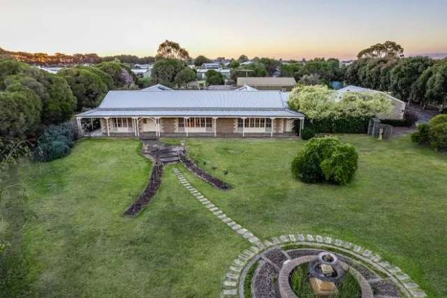 House For Sale in Leopold, Victoria