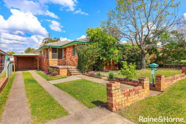 House For Sale in Tamworth, New South Wales