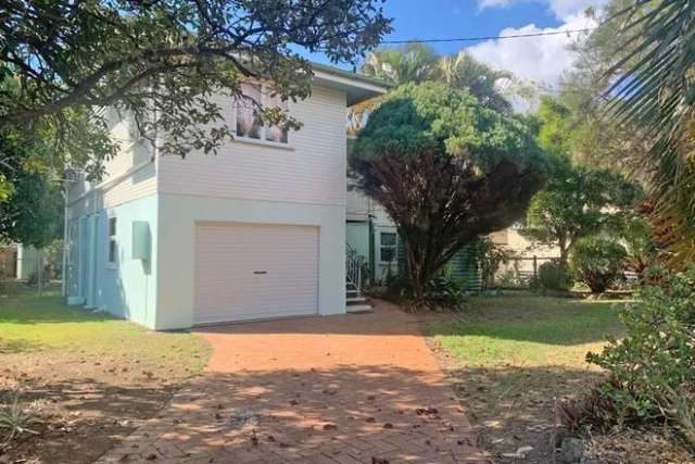 House For Sale in Lowood, Queensland