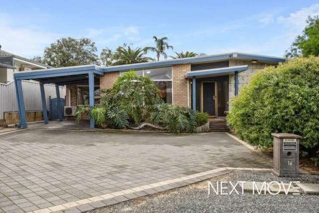 House For Sale in City of Melville, Western Australia