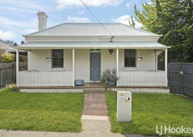 House For Sale in Bathurst, New South Wales