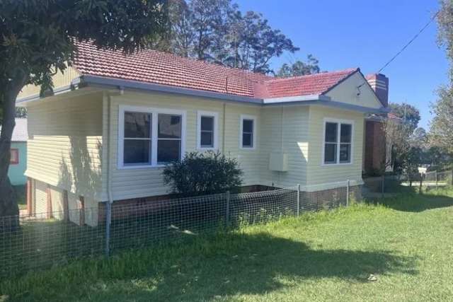 House For Rent in Woolgoolga, New South Wales