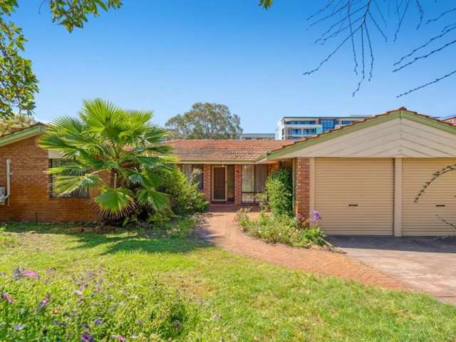 House For Rent in City of Melville, Western Australia