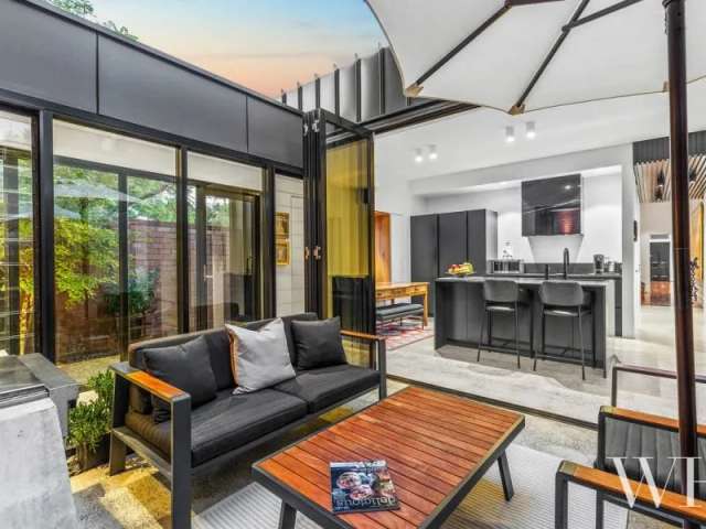 House For Sale in Fremantle, Western Australia