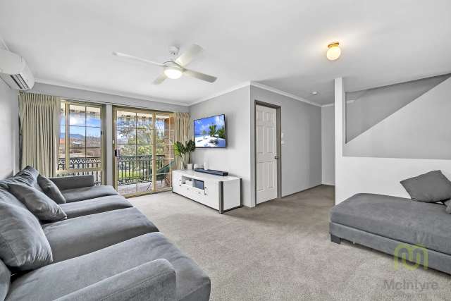 House For Sale in District of Tuggeranong, Australian Capital Territory