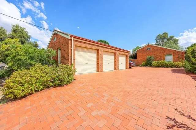 House For Sale in Tamworth, New South Wales