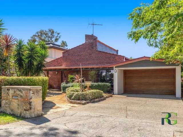 House For Sale in City of Melville, Western Australia