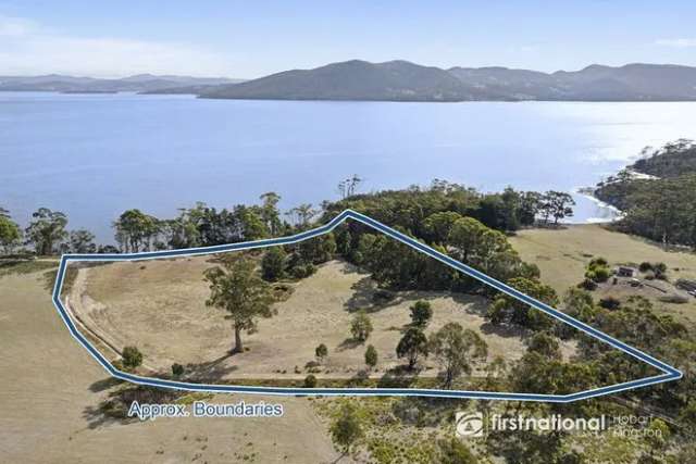 Land For Sale in Alonnah, Tasmania