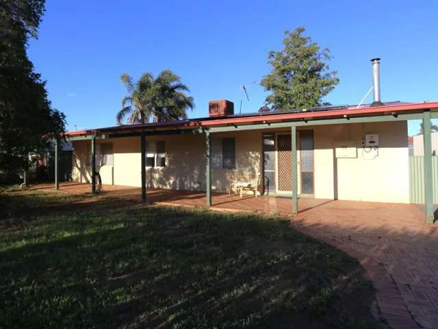 House For Sale in Kambalda West, Western Australia