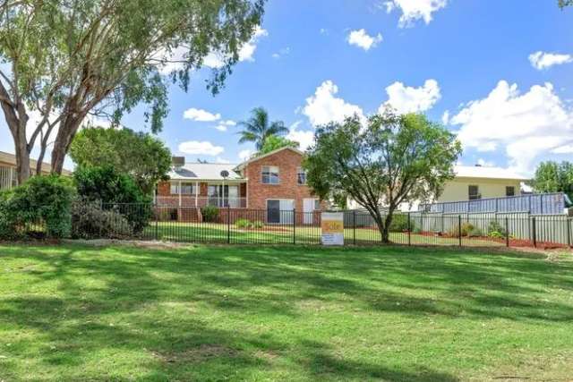 House For Sale in Tamworth, New South Wales