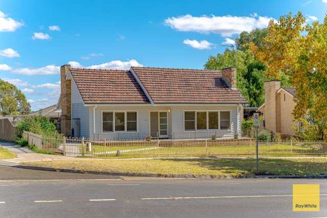 Renovated Delight Close to CBD!