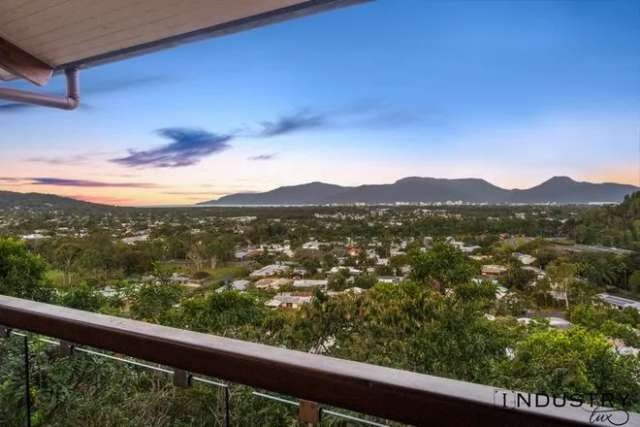 House For Sale in Cairns, Queensland