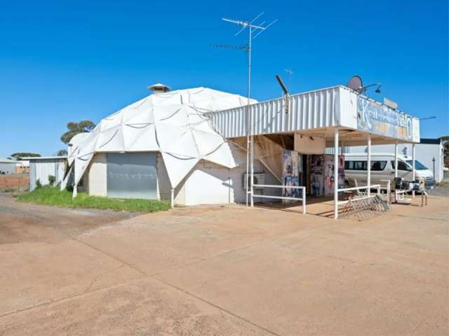 Office For Sale in Kambalda West, Western Australia