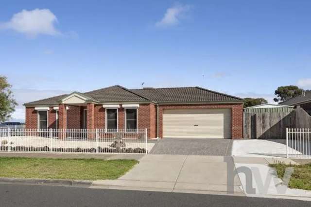 House For Sale in Lara, Victoria