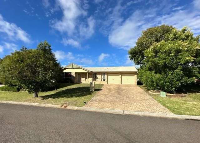 House For Lease - 12 Fern Drive, Kearneys Spring QLD 4350