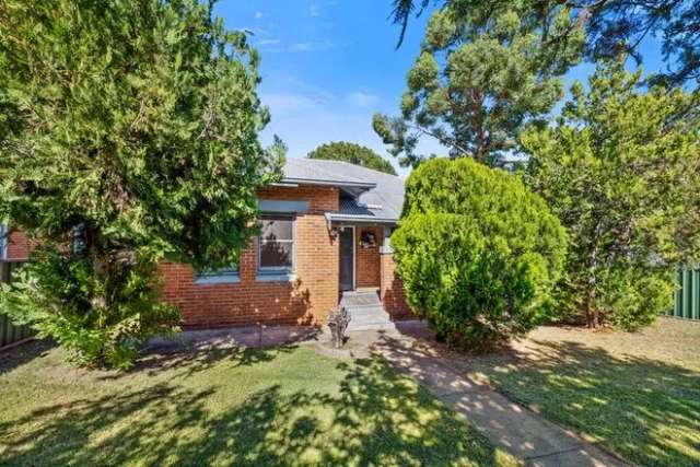 House For Sale in Tamworth, New South Wales