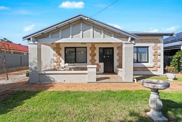 House For Sale in Adelaide, South Australia