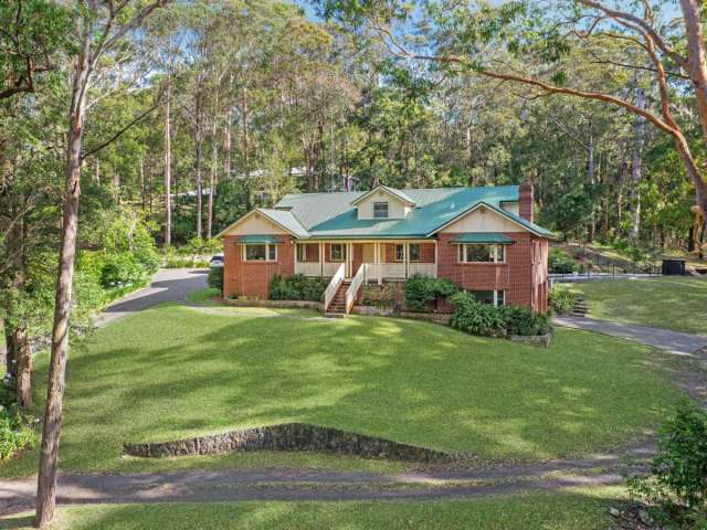 Secluded family sanctuary amid desirable setting