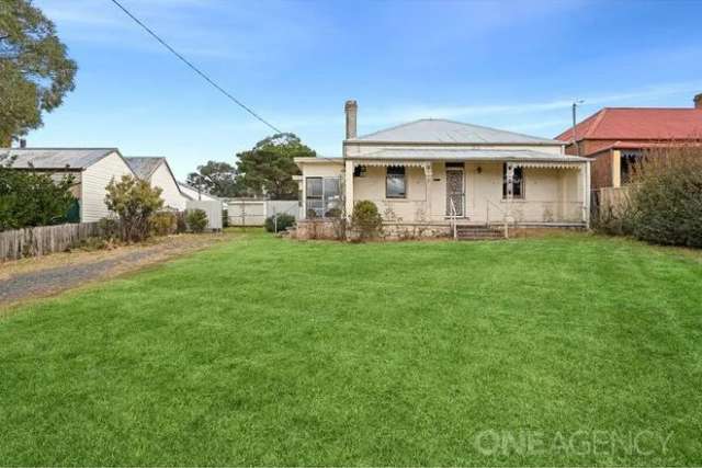 House For Sale in Goulburn, New South Wales