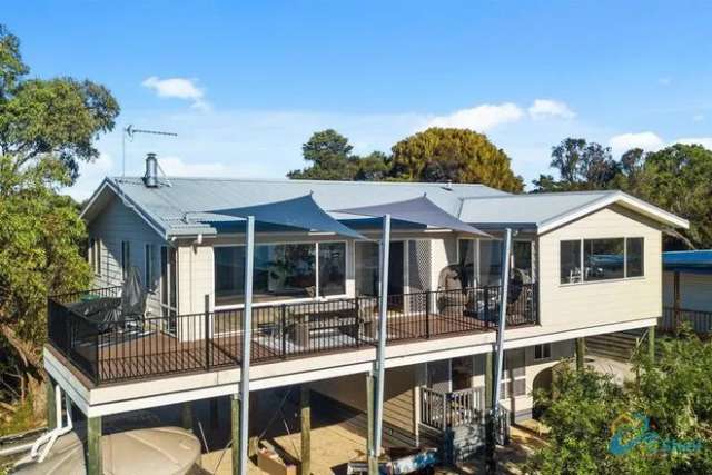 House For Sale in Shire of Wellington, Victoria