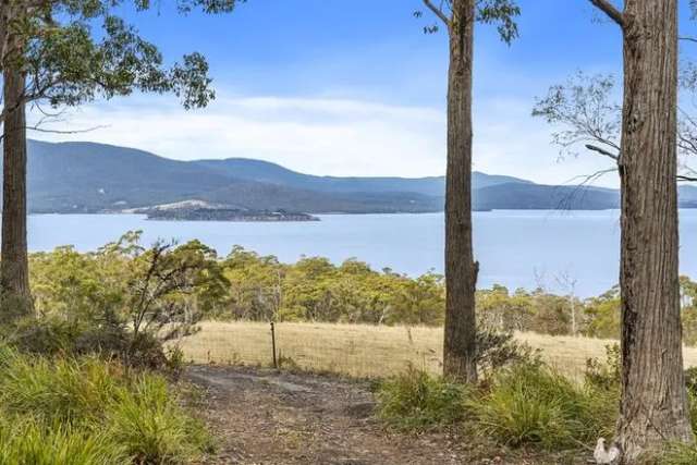 Land For Sale in Kingborough, Tasmania