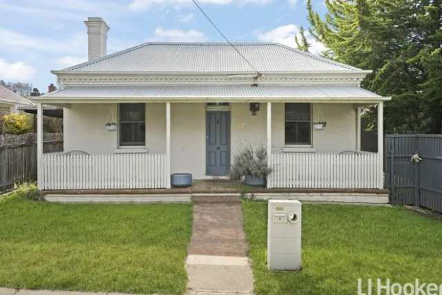 House For Sale in Bathurst, New South Wales