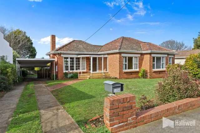 House For Sale in Devonport, Tasmania