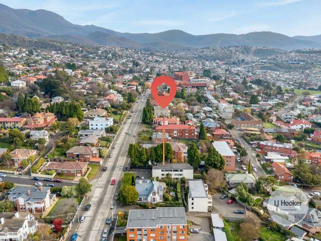 Apartment For Sale in Hobart, Tasmania