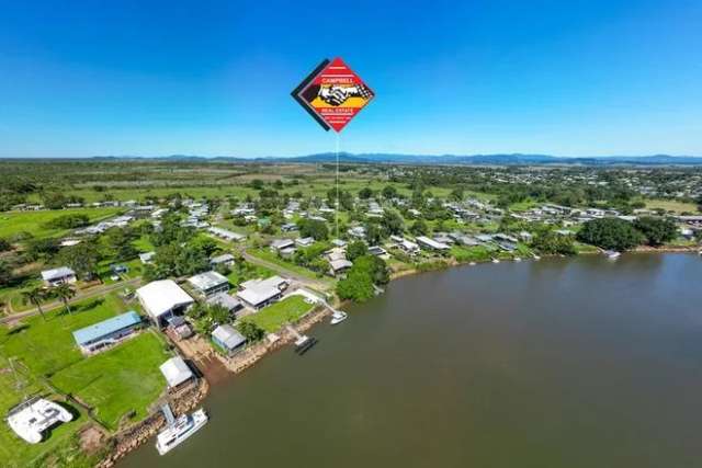 House For Sale in Innisfail, Queensland