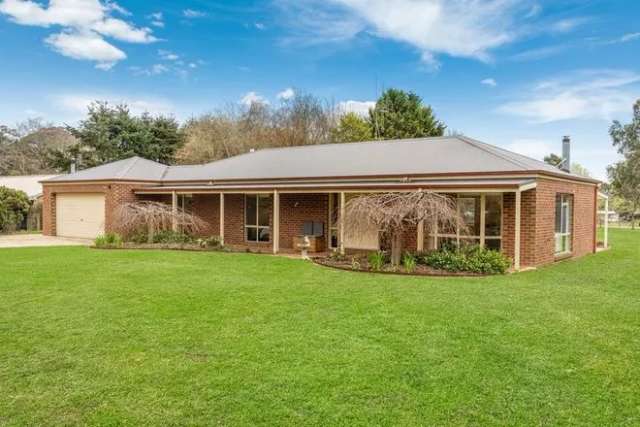 House For Sale in Trentham, Victoria