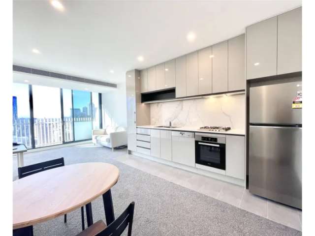 Light-Filled 2 Bedroom At Melbourne Grand!