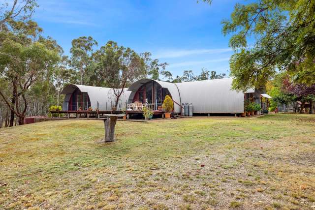 Fantastic Lifestyle Property - 13.5 Acres